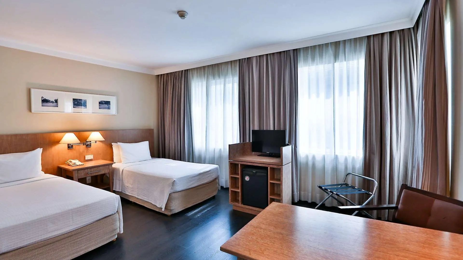 ホテル Park Inn By Radisson Berrini サンパウロ